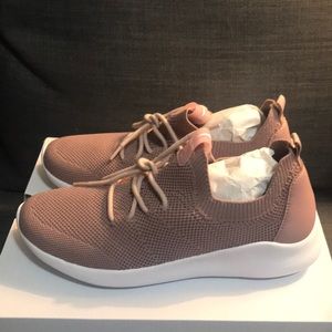 aldo camera sneaker